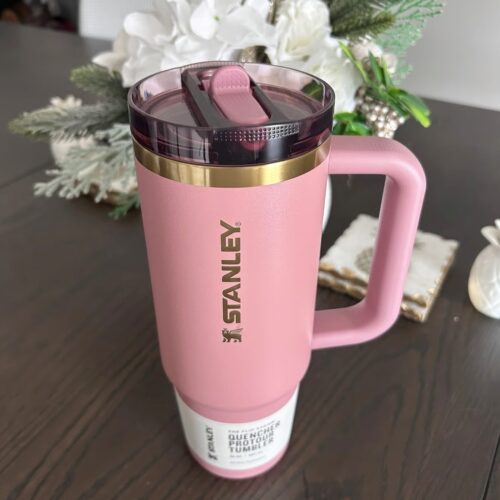 Stanley The Quencher® ProTour Flip Straw Tumbler 40 OZ | Antique Pink photo review