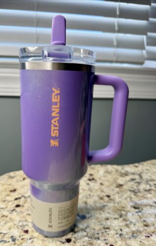 Stanley The Quencher® ProTour Flip Straw Tumbler 40 OZ | Periwinkle Shimmer photo review